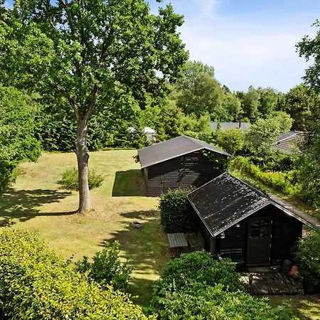 بيت للعطل Forest Retreat With Sauna Nearby