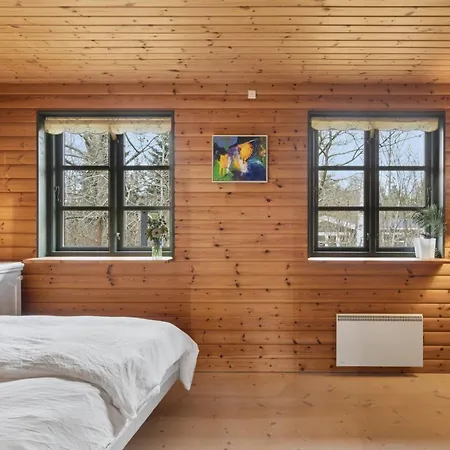 Forest Retreat With Sauna Nearby *
