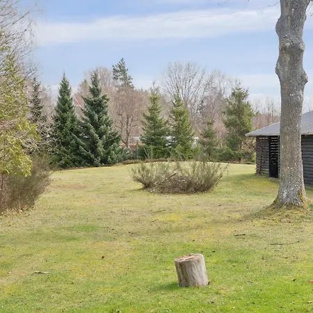 בית נופש Forest Retreat With Sauna Nearby *