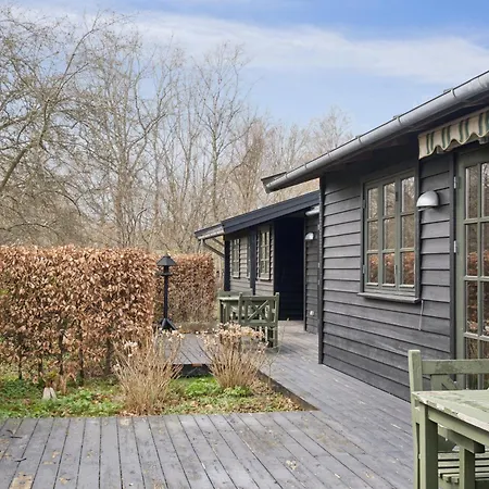 Forest Retreat With Sauna Nearby Højby