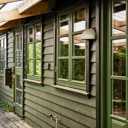 بيت للعطل Forest Retreat With Sauna Nearby *